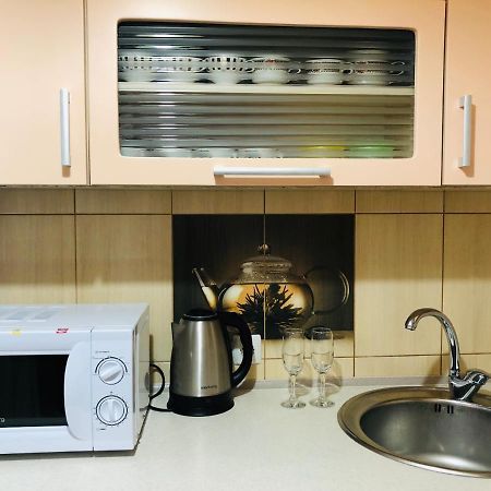 Apartment Rovno รีฟเน ภายนอก รูปภาพ